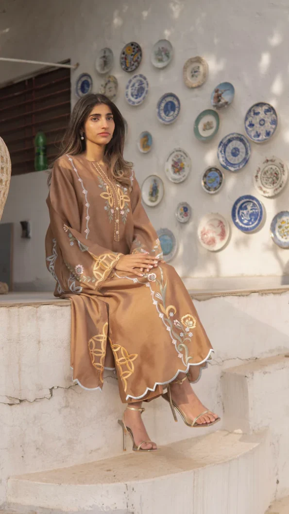 Dervesh Luxe | Merriam Wajid | Silk | Hand Embroidary | Organza